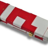 Flickwerk Lederkoffer Weiß Rot für 3/4-geteilte Queues nah